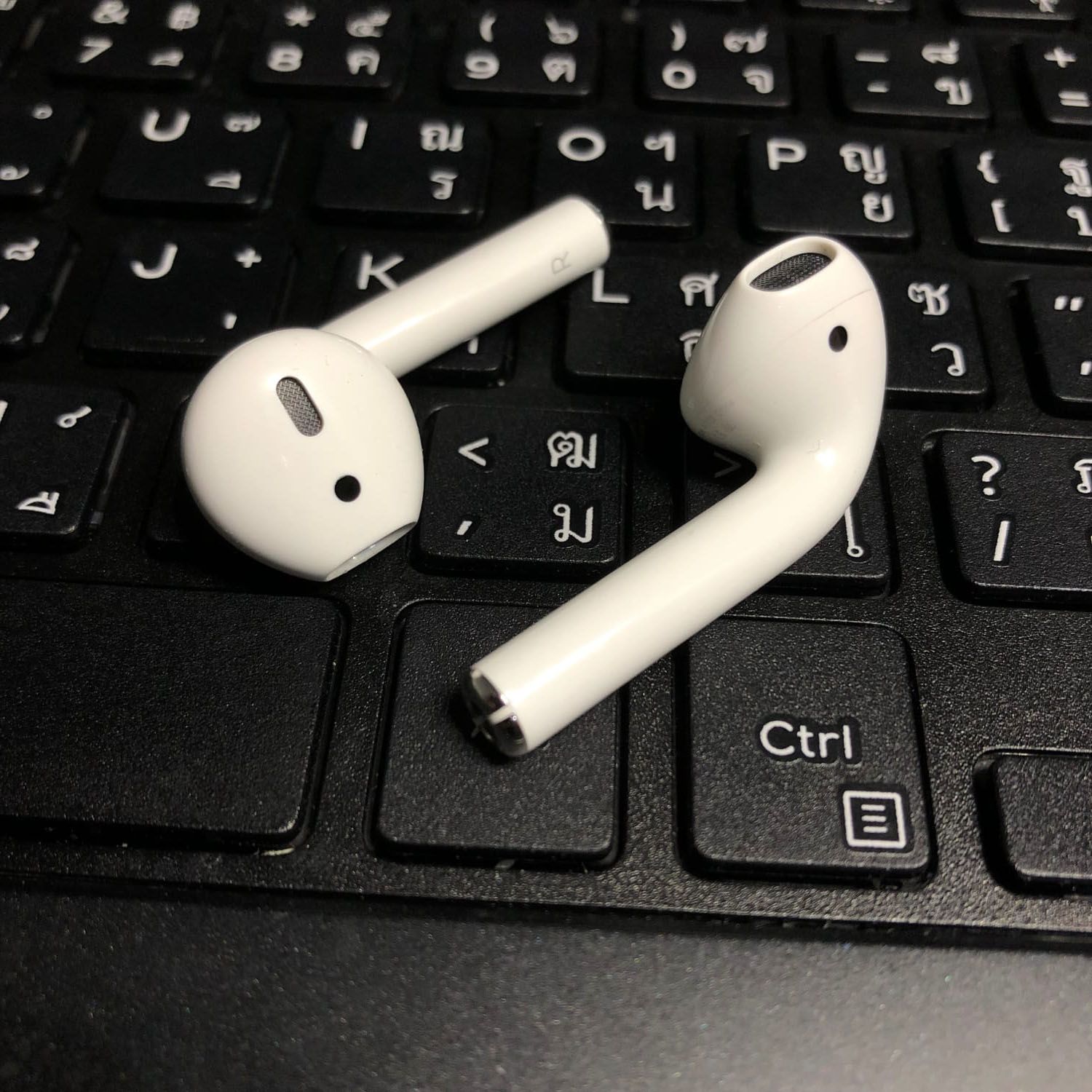 AirPods